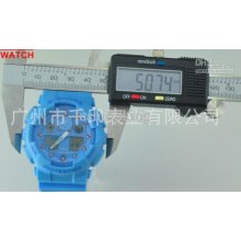 New Arrivial Fashion Popular Quartz Watch Sport Digital Watch W02013