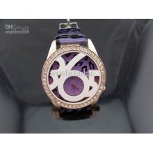 Olj A1753 Ladies Watch Single Diamond Gold Dial Fashion Design 365 W
