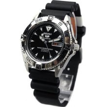 Seiko Men's Seiko 5 Sports Automatic Black Dial Rubber Strap SNZB33J2