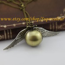 Harry Potter Golden Snitch Ball locket WATCH with Double Sided Silver Wings