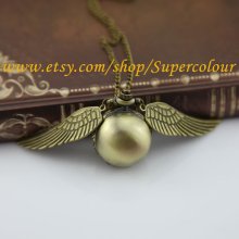 Harry Potter Golden Snitch Ball locket WATCH with Double Sided Brass Wings