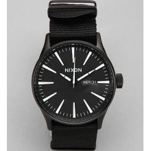 Nixon Sentry Watch: Black One Size M_acc_watches