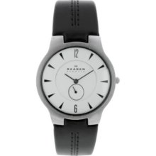 Skagen Men s Classic Quartz White Dial Black Leather Strap Watch