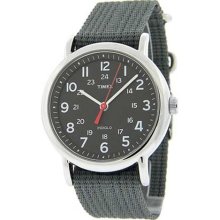 Swiss Military Hanowa Men's Sealander 06-4096-04-007 Black Rubber Swiss Quartz Watch with Black Dial