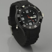 Fashion Rubber Band Quartz Digital Wrist Watch - Black