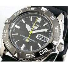 Japanese Made Seiko 100m Automatic Scuba Sports Watch Snzb23j2