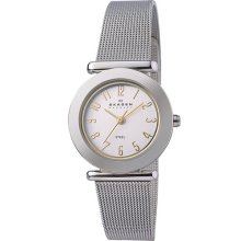 Skagen Ladies' Mesh Strap Watch Silver / Gold