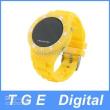 Cute Fashion Silicone Rubber Sports Digital Wrist Watch Yellow New