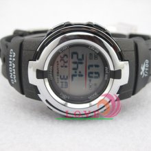 Ohsen Day/date 3atm Water Resistant Digital Quartz Alarm Stopwatch Sport Watch