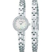 Pulsar Watch & Bracelet Gift Set Embellished With Swarovski Crystals Pegg51x2