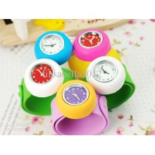 Child Watch Silica Gel Jelly Automatic Tape Measure Fashion Table