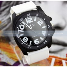 Large Font Dial Mens Metal Sports Wrist Watch Silicone Strap Black White Color