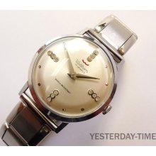 Waltham 1960's Swiss 17 Jewel Gents Manual Watch