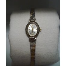 Womens Claremont Silvertone Face Wristwatch Goldtone/silvertone Band 56-022