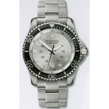 Large Silver Dial Maverick Gs Stainless Steel Watch
