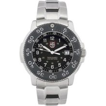 Luminox Men's Series 3100 Black Dial Watch 3102