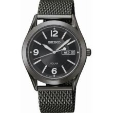 Men's Solar Stainless Steel Case and Mesh Bracelet Black Dial Day and