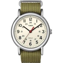 Timex Men's Weekender T2N651 Green Nylon Analog Quartz Watch with
