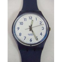 Gn155 Swatch - 96 Dark Blue Hands Glow Classic Artistic