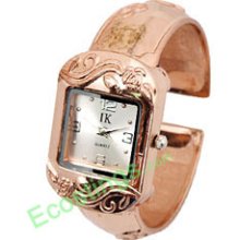 Good Bangle Dial Rose Golden Bracelet Quartz Watch