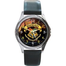 NEW* HARRY POTTER HOGWARTS SCHOOL Round Metal Watch Leatherband - Silver - Stainless Steel