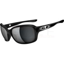 Oakley Urgency Women's Sunglasses OO9158 - Polished Black/Black Iridium: Regular: Regular