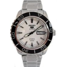 Seiko Auto 23 Jewels 330ft Mens Watch Snzh51k1