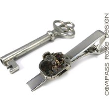 Steampunk Watch Movement Silver Tie Clip - Men's Steampunk Vintage Accessory - Mechanical Watch - Handmade by Compass Rose Design