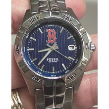 Boston Red Sox Fossil Mens MLB Applied Logo Watch With Date MLB1000
