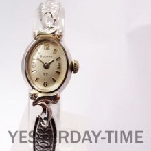 Bulova 1965 USA 23 Jewel White Rolled Gold Plate Ladies Manual Watch