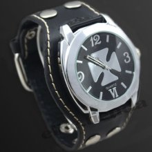 Fashion Ladies Mens Womens Quartz Analog Bracelet Cuff Wrist Watch