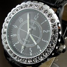 Luxury Quartz Clock Hours Analog Dial Leather Men Women Wrist Watch Wv118