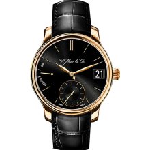 Moser Perpetual 1 341.501-001 Mens wristwatch