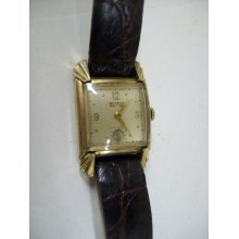 Vintage Rare Design Benrus WORKING 10K Gold Filled Men's Watch RVR