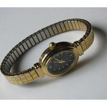 Vtg Old Gold Tone Sm Oval Black Face Prestige By Waltham Ladies Womens Watch 219