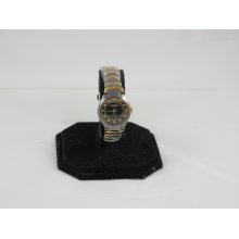 Wrist Watch Ladies Black And Gold S01139