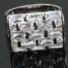 18k White Gold Plated Square Ladies Crystal Band Ring - G202