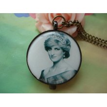 Antique Bronze Vintage Filigree Painted Princess Diana Lady Print Round Pocket Watch Locket Pendants Necklaces with Chains FREE Ribbon