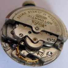 As 1477 Lady Watch Movement 17 Jewels For Parts