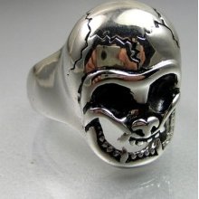 Cool Biker Mens Stainless Steel Baby Face Cracked Skull Ring