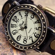 Fashion Classic Analog Black Leather Strap Quartz Women Mens Wrist Watch