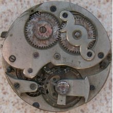 Vintage Pocket Watch Movement & Dial 45,5 Mm Balance Ok. To Restore Or Parts