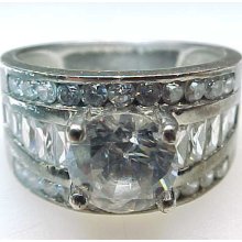 Vintage Round CUBIC ZIRCONIA with BAGUETTES BAND RING in Sterling Silver