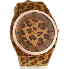 WoMaGe A35 Women's Analog Watch with Leopard Skin Pattern Strap