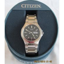 Citizens Bk3560-53e Men's Quartz Stainless Steel Day And Date Silver Tone Watch