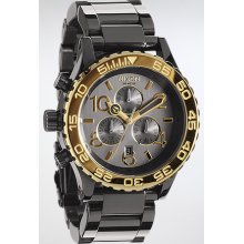 Nixon The 42-20 Chrono Watch in Gun n' Gold