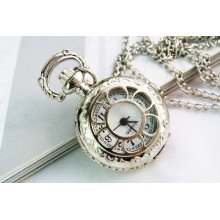 Pocket Watch Victorian Retro Style Necklace Locket Flower Pendant Chai