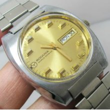 Vintage Rodania World Star 25 Automatic Gold Dial Gents.
