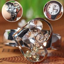 Fashion Women's Bracelet Watch Rhinestone Decoration Hollow Heart Shaped Dial