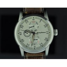Mens Quartz Tommy Bahama Triple Date Wristwatch Keeping Time